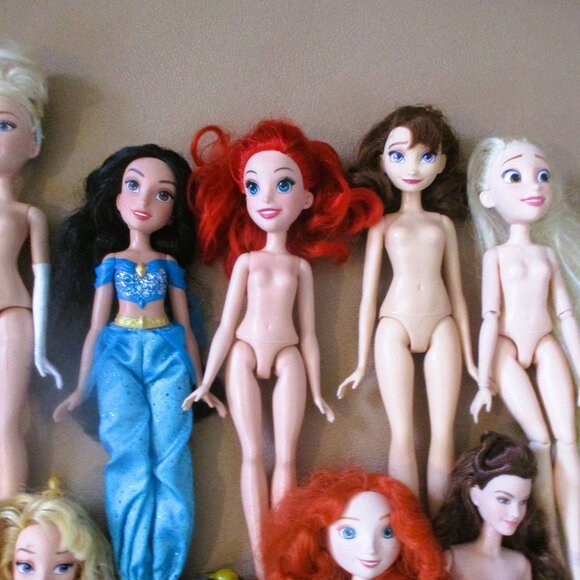 Lot Of 13 Disney Princess Dolls Various Characters & Styles Ariel Elsa Jasmine A - Picture 5 of 5